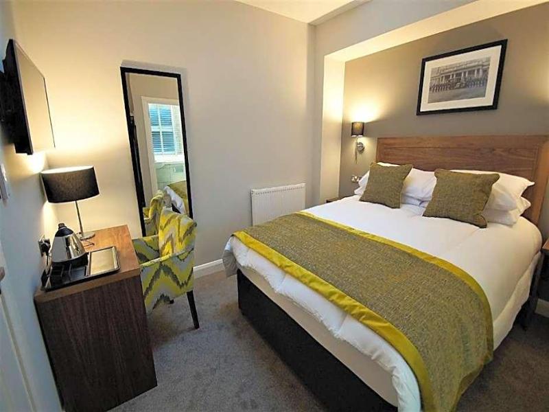 New Park Hotel image