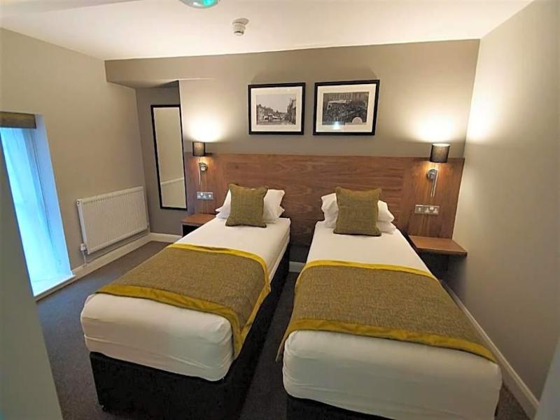 New Park Hotel image
