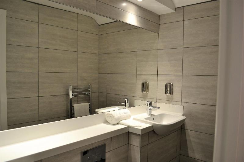 New Park Hotel image