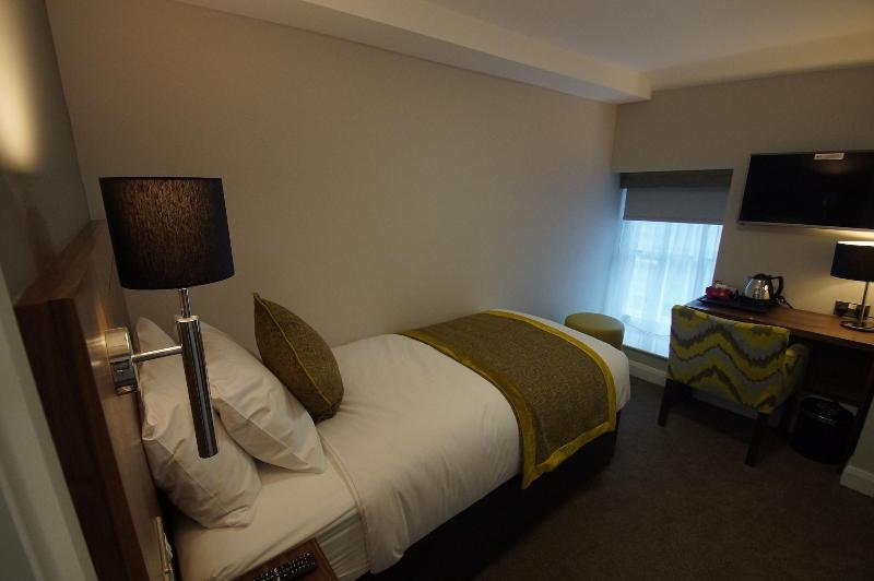 New Park Hotel image