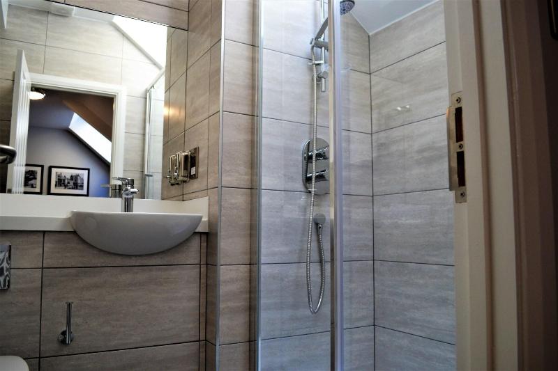 New Park Hotel image