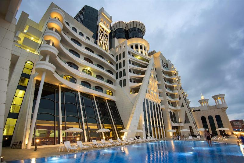 The Grand Gloria Hotel image