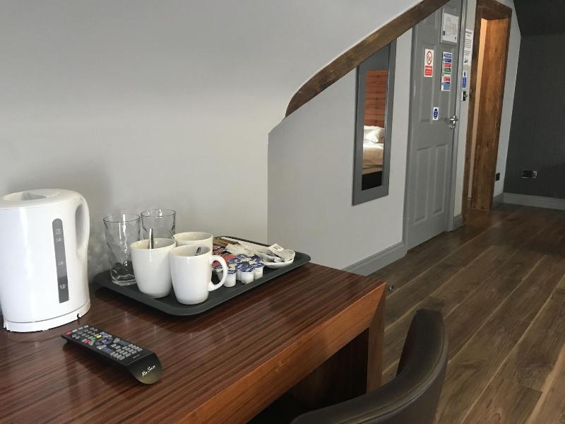 Bennetts Hotel image