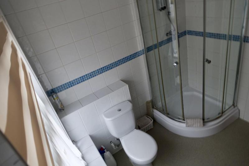 Abinger Guest House image