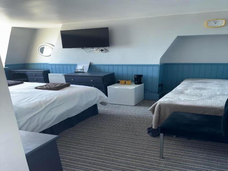 The Leam Hotel image