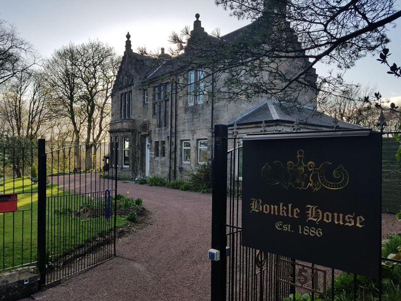 Bonkle House image
