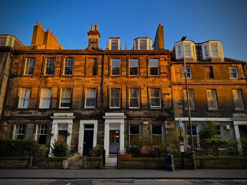 The Valentine Townhouse Hotel image
