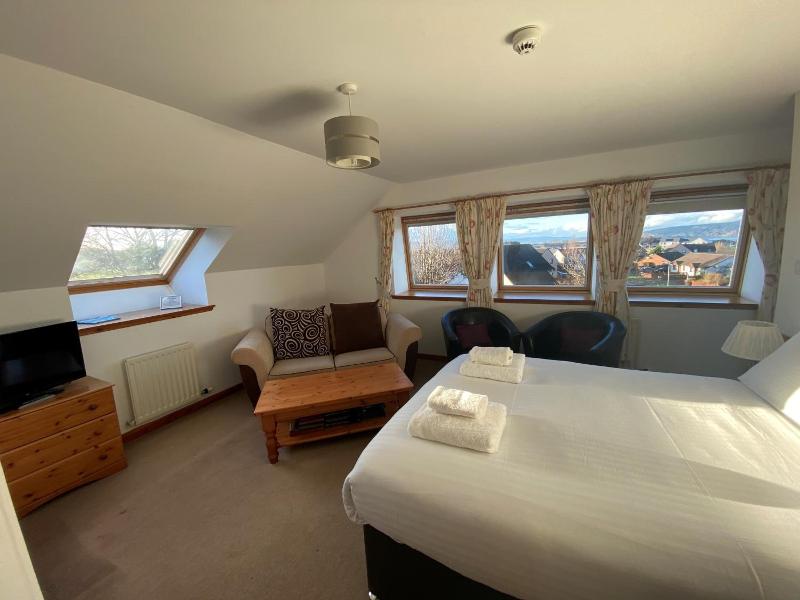 Smithton Hotel image