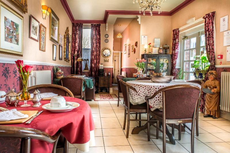Creston Villa Guest House image