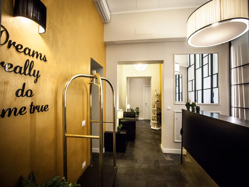 Chic&Town Luxury Rooms Piazza del Popolo 1 image
