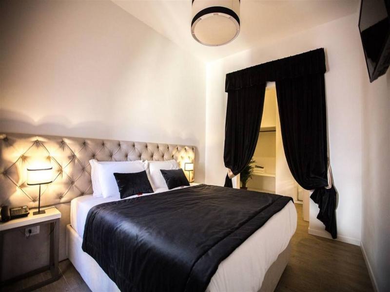 Chic&Town Luxury Rooms Piazza del Popolo 1 image