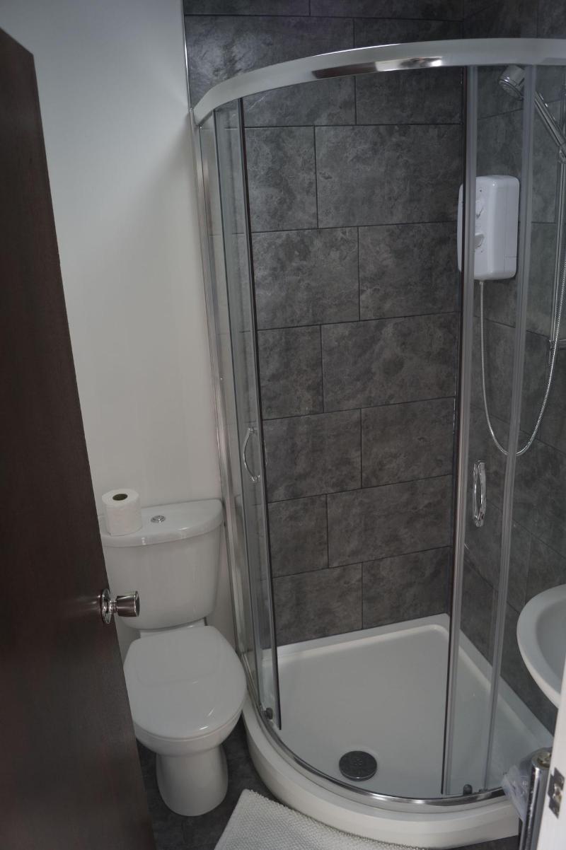 Kirks Korner Hotel image