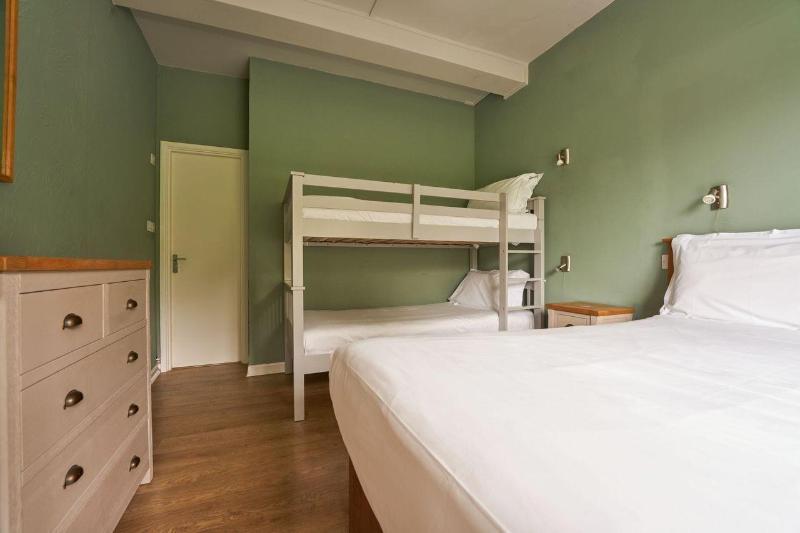 Oystercatcher Apartments image