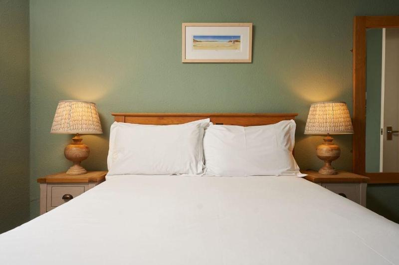 Oystercatcher Apartments image