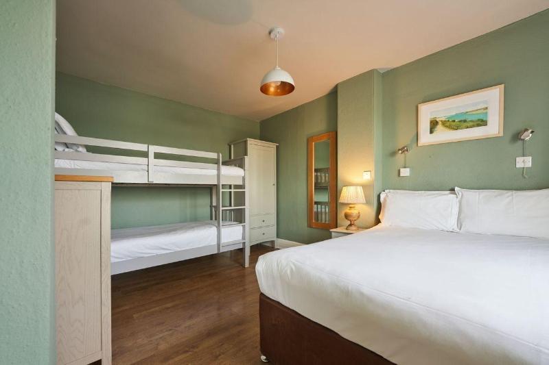 Oystercatcher Apartments image