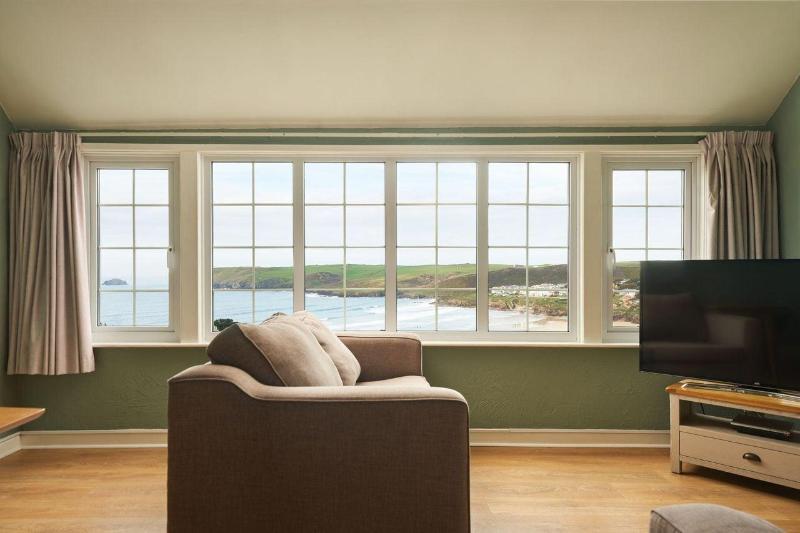 Oystercatcher Apartments image