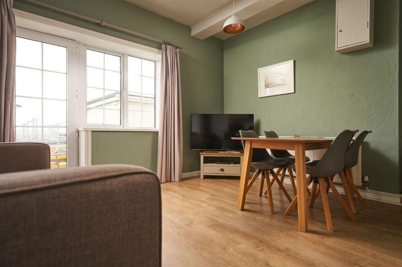 Oystercatcher Apartments image