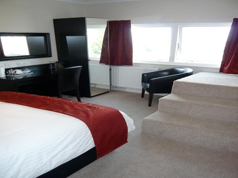 Queenswood Hotel image