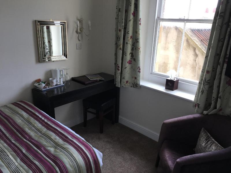 Queenswood Hotel image