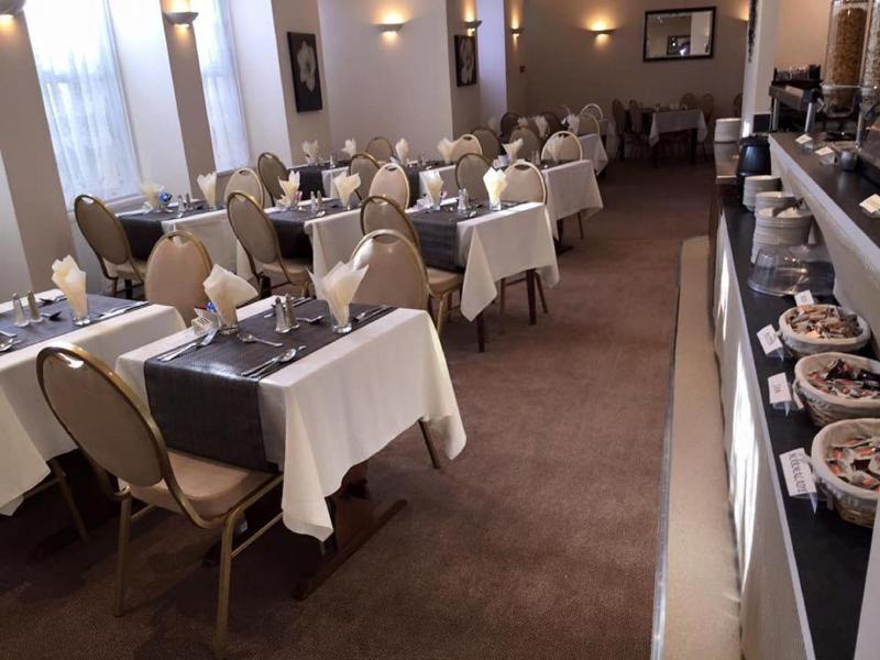 Royal Grosvenor Hotel image