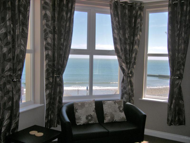 Shoreside Inn image