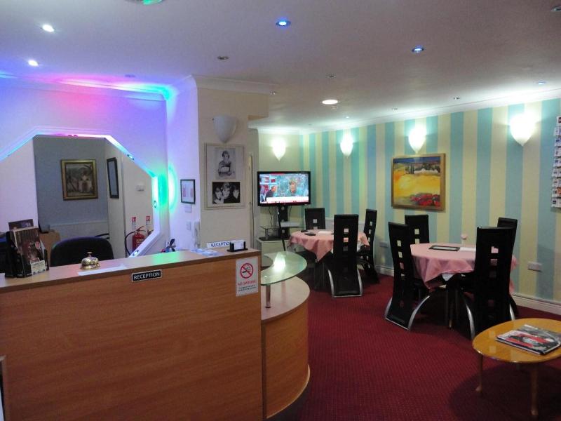 City View Hotel Roman Road Market image