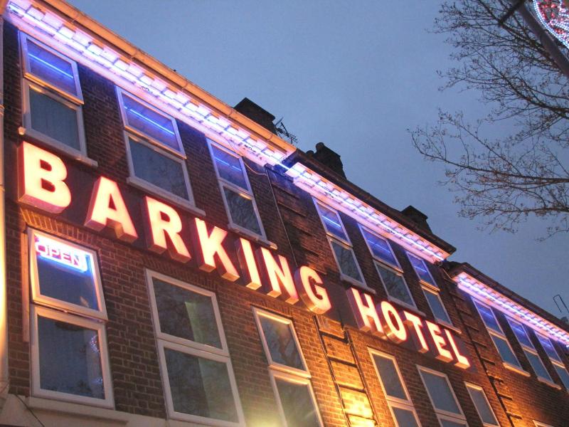 Barking Hotel image