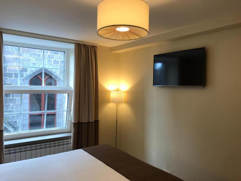 The Coffee House Hotel image