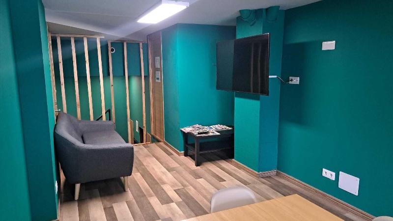 Hostel Andaina image