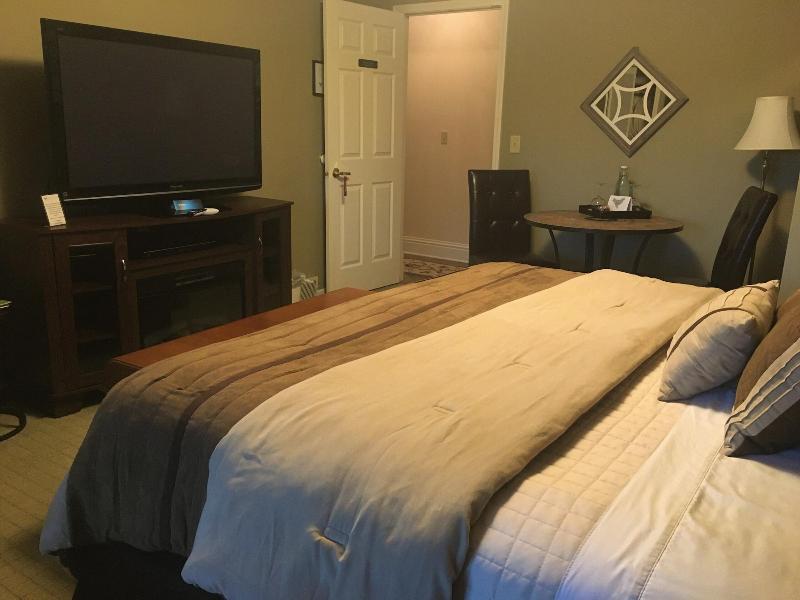 The Speckled Hen Inn Bed And Breakfast image