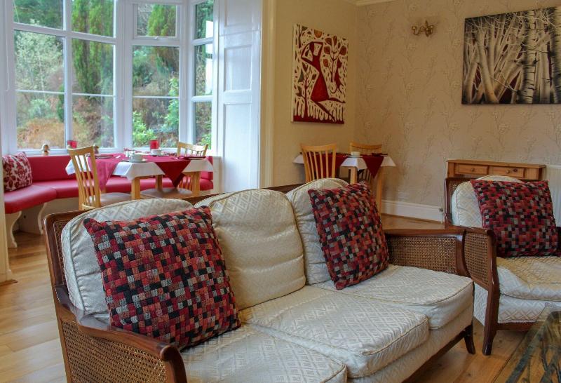 Glyntwrog House image