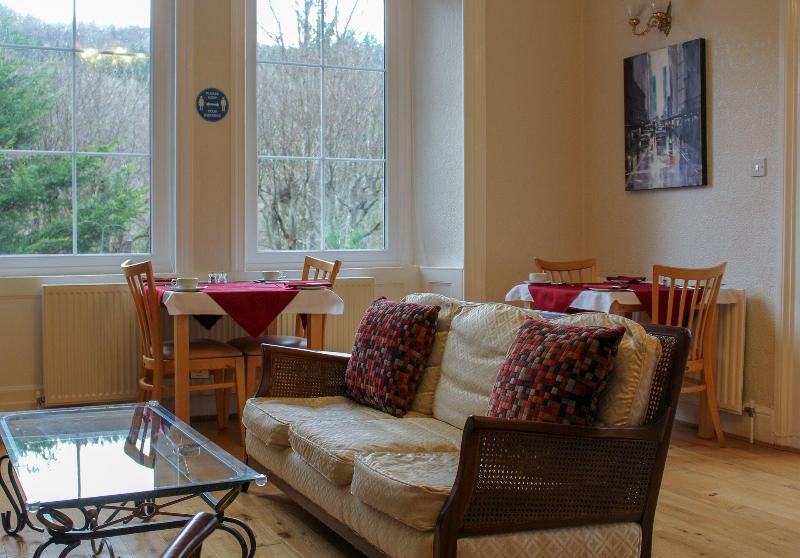 Glyntwrog House image