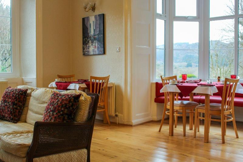Glyntwrog House image