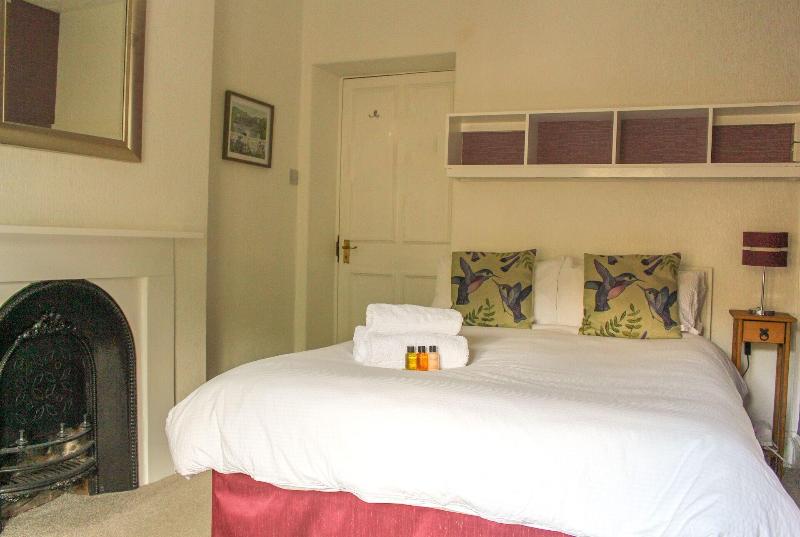 Glyntwrog House image