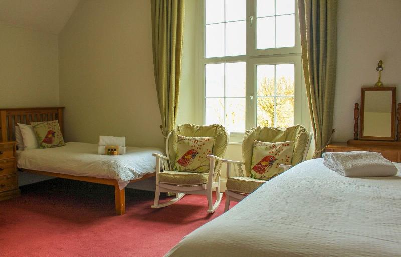 Glyntwrog House image