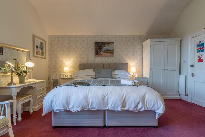 Glyntwrog House image