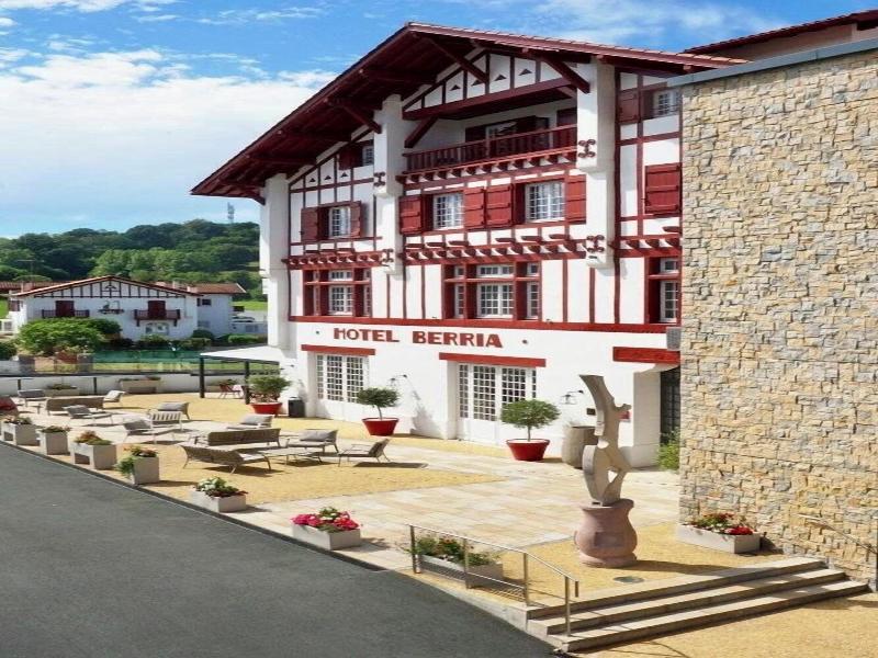 Hôtel Berria image