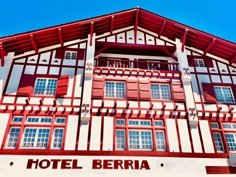 Hôtel Berria image