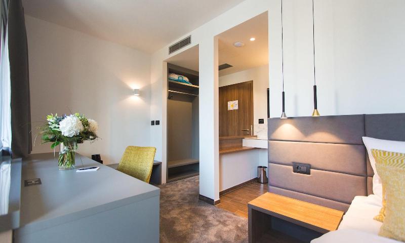 Bel Residence image