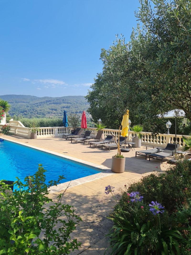 Villa Manoé image