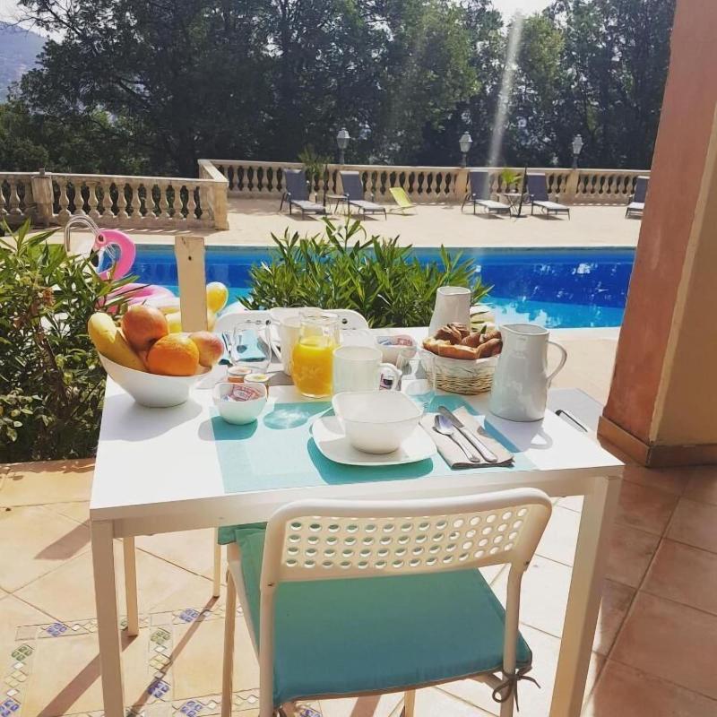 Villa Manoé image