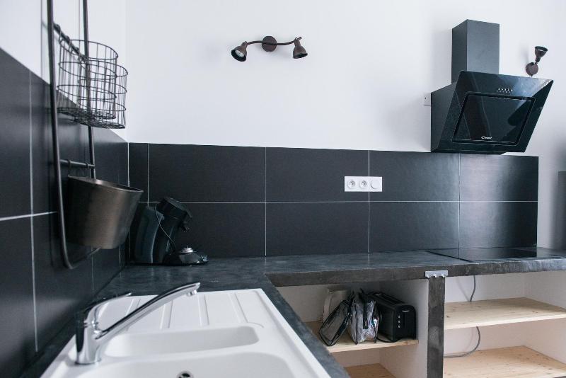 Les Suites Du 17 image