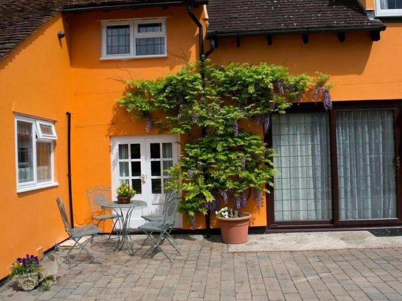 Woodview Bed & Breakfast image