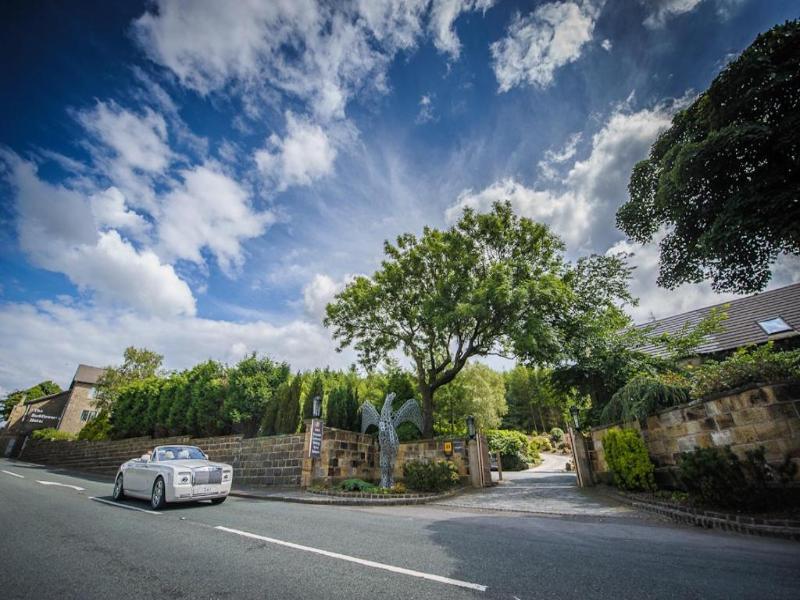 The Saddleworth Hotel image