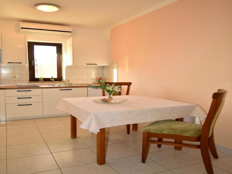 Guest House Krsevan image