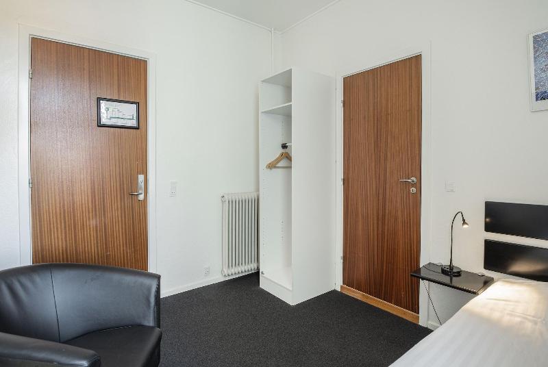 Hotel Phønix Brønderslev image