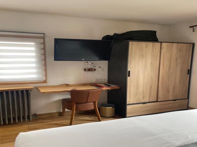 Hotel Le Chastellares image
