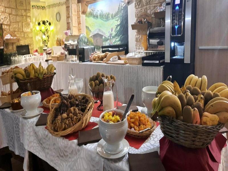 Hotel Le Chastellares image