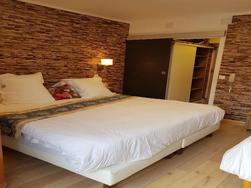 Hotel Le Chastellares image