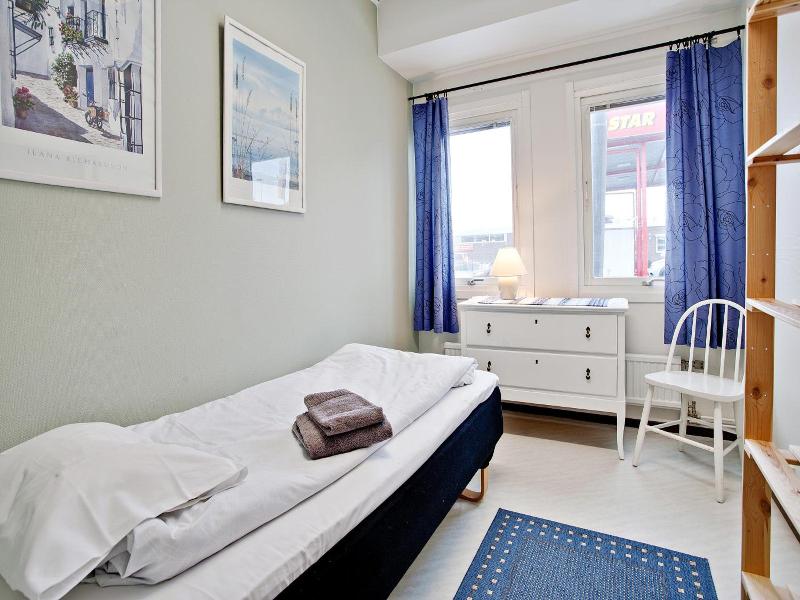 Bed's Rumsuthyrning — general view